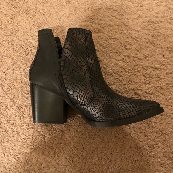 Laura Marano by Not Rated Booties - Picture 6 of 11